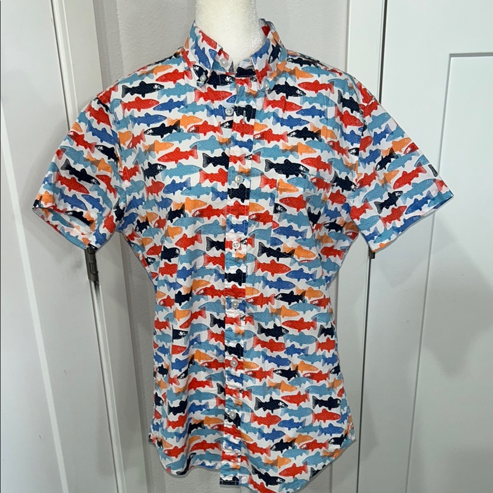J.Crew Men's Multicolor Patterned Shirt. Spring summer vacation fish print slim